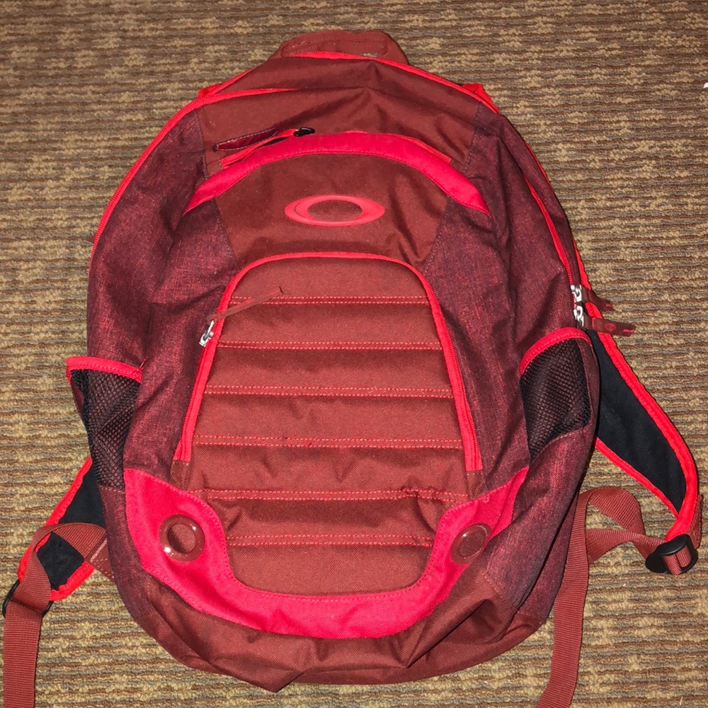 Oakley bag